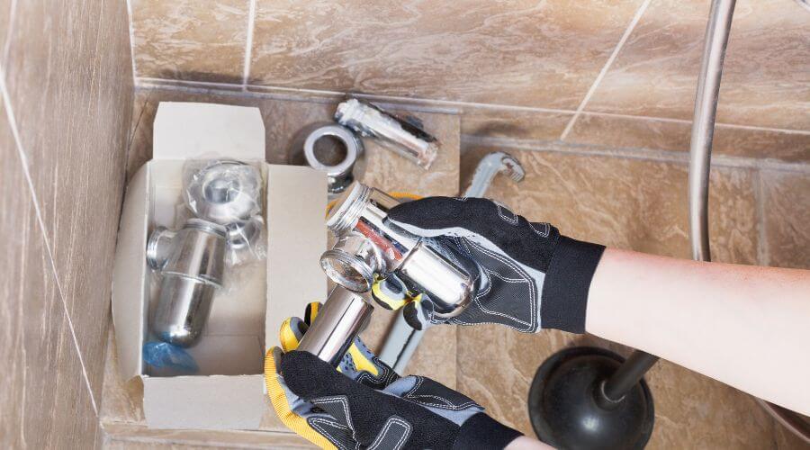 Professional gutter cleaning in Cerro, NM